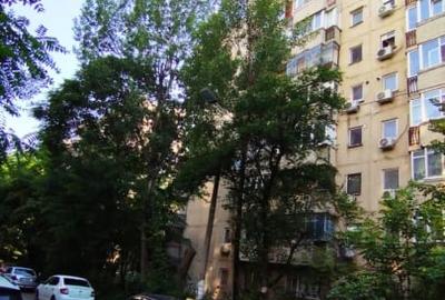 Garsoniera de vanzare 13 Septembrie Parcul Sebastian Suprafata utila: 40 mp - 1