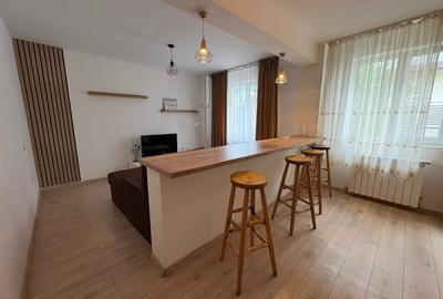 Apartament cu 2 camere decomandat, mobilat în Central - 1