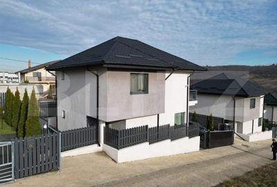 Casa utilata si mobilata, 4 camere, 100mp, Rediu