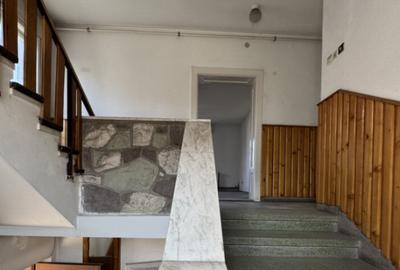 Casă cu 5 camere cu Canalizare în Aurel Vlaicu - 9