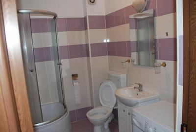 Garsonieră în Apărătorii Patriei