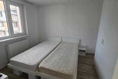 Apartament 2 camere Etaj 2/  Complex Studentesc - loc de parcare !! - 3