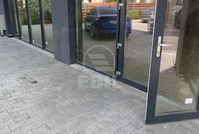 Spațiu comercial, de 160 mp, în Central - 1