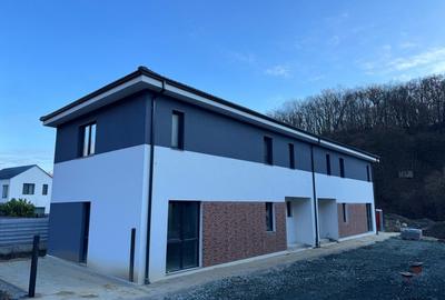 Duplex cu 4 camere cu Canalizare în Florești - 4