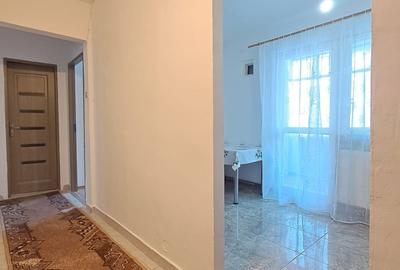 Apartament cu 2 camere decomandat, mobilat în Mărăști