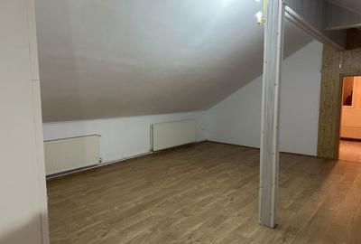 Casă cu 4 camere în Limanu - 8