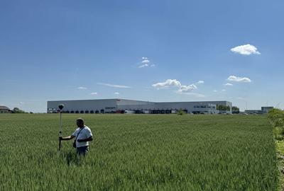 Spațiu comercial, în Militari