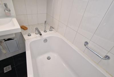 Apartament 3 camere Virtutii Lujerului constructie 2009 mobilat si utilat - 9