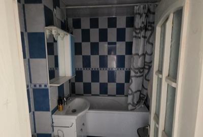 Apartament cu 2 camere decomandat în Central - 2