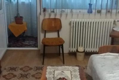 Apartament cu 2 camere semidecomandat în Tomis II