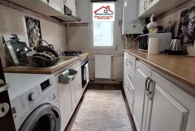 Apartament cu 3 camere semidecomandat în Central - 2