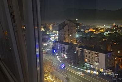 Apartament cu 2 camere decomandat în Petros - 2