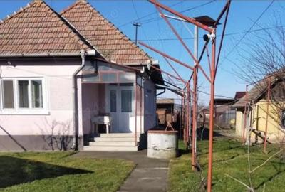 Casă cu 3 camere în Criș - 4