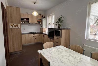 Proprietar vand duplex in Ghiroda, 4 Camere, zona excelenta, 2 Locuri de Parcare ?i AC - 1