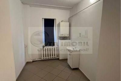 Birou, de 49 mp, în Podu Roș - 3