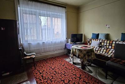 Casă cu 4 camere cu Teren 248 Mp în Central - 2