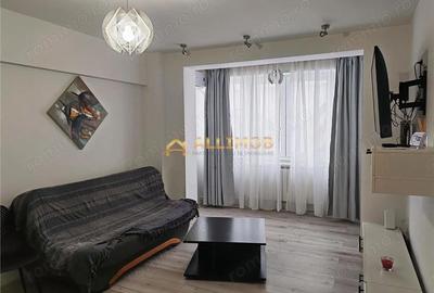 Apartament cu 2 camere semidecomandat, mobilat în Ultracentral