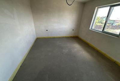 Casă individuală cu 4 camere cu Canalizare în Sud - 8