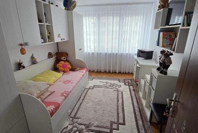 Apartament cu 3 camere decomandat în Central - 6