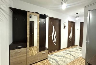 Vânzare apartament 3 camere mobilat,  parcare inclusă , Cartier Noua - 4