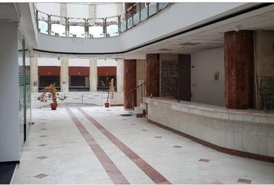 Birou, de 2,280 mp, în Central - 2