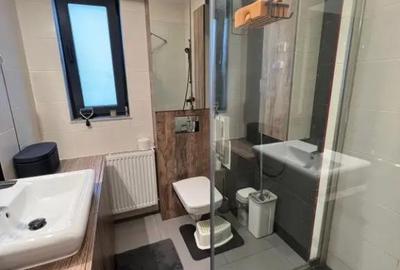 Apartament cu 2 camere decomandat în Central - 3