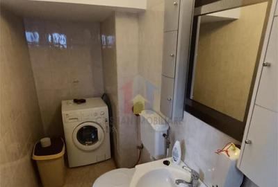 SUPER PRET! Ap 3 camere, Decomandat, zona Vidin Etaj 4/5, 70 - 6