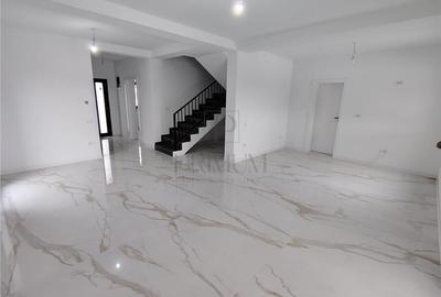 Duplex despartit prin camera tehnica - finalizat - teren 365 mp - 10