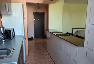 Garsonieră decomandată, mobilată în Tei - 5