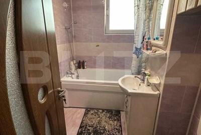Apartament cu 3 camere decomandat în Criș - 4