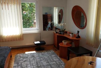 Apartament 2 camere –60 mp + terasă 25 mp – direct proprietar - 11