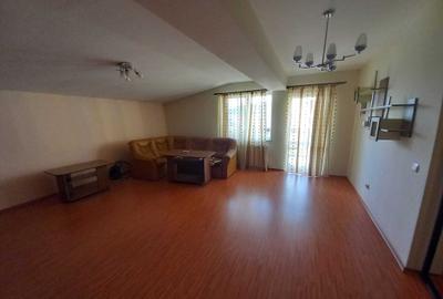 Apartament cu 2 camere decomandat în Unirea - 4