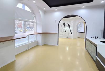 Spatiu comercial vad intens, intersectie bulevarde, vizibilitate maxima - 3