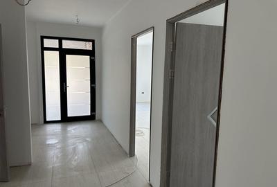 Casă cu 3 camere în Răzvad - 8