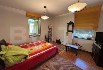Vila de vanzare, cu 4 camere, 320 mp, zona Șuvita - 4