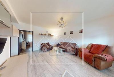 Apartament cu 3 camere semidecomandat în Aeroport - 2