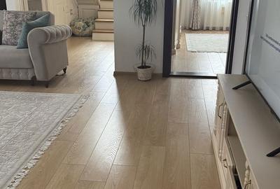 Casă cu 5 camere cu Teren 433 Mp în Central - 14