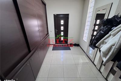 Casă cu 4 camere cu Teren 507 Mp în Central - 1