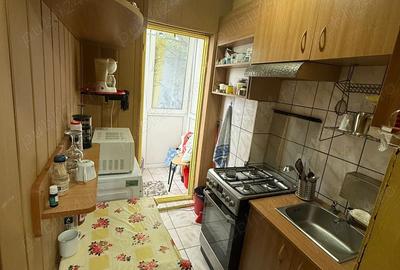 Ofer spre inchiriere garsoniera - 2