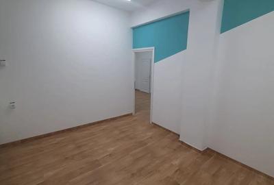 Spațiu comercial, de 114 mp, în 9 Mai - 7