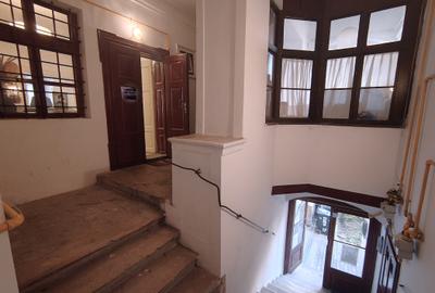 De vânzare – Apartament 62 mp, ideal pentru birou sau spațiu comercial, pe strad - 11