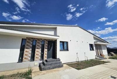 Casă cu 3 camere cu Teren 250 Mp în Tunari - 19