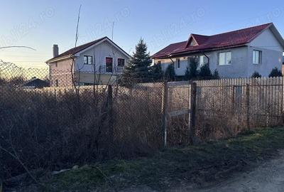 Teren de 500 mp, în Central - 1