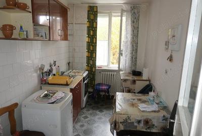 Apartament cu 2 camere decomandat în Central - 3