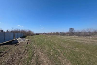 Teren de 478 mp, în Malu Mare - 1