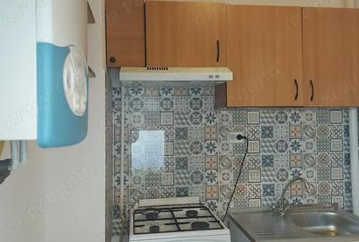 Inchiriez garsoniera - 2