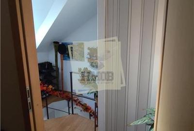 Apartament 52 mp pe 2 niveluri in  Vasile Aaron - 7