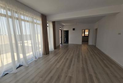 Casă cu 4 camere în Olteni - 6