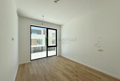 Casă cu 5 camere cu Canalizare în Nord - 9