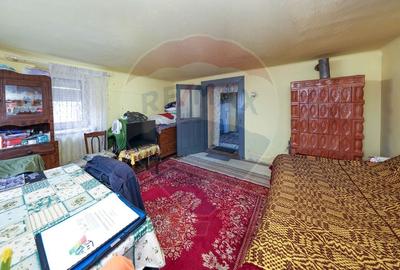 Casă cu 5 camere cu Teren 396 Mp în Ungra - 7